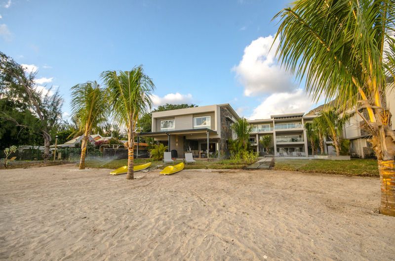 L'Escale Beachfront Residences Mauritius Exterior foto